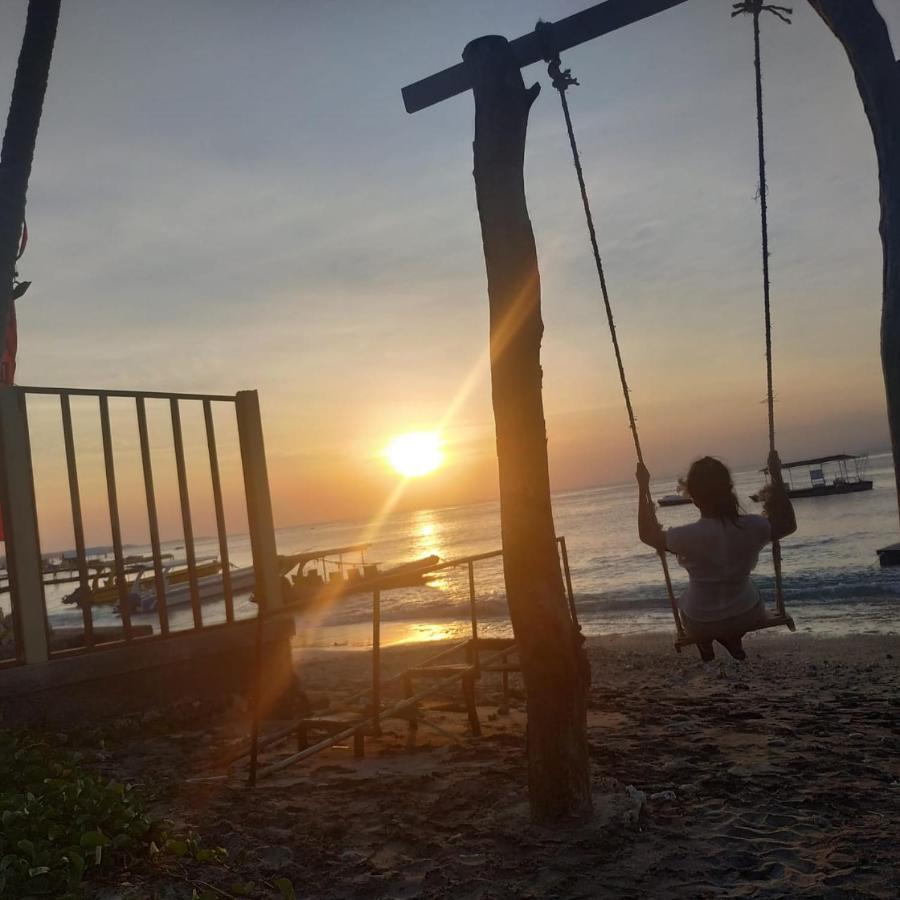 Batununggul Pi Karya Beach מראה חיצוני תמונה